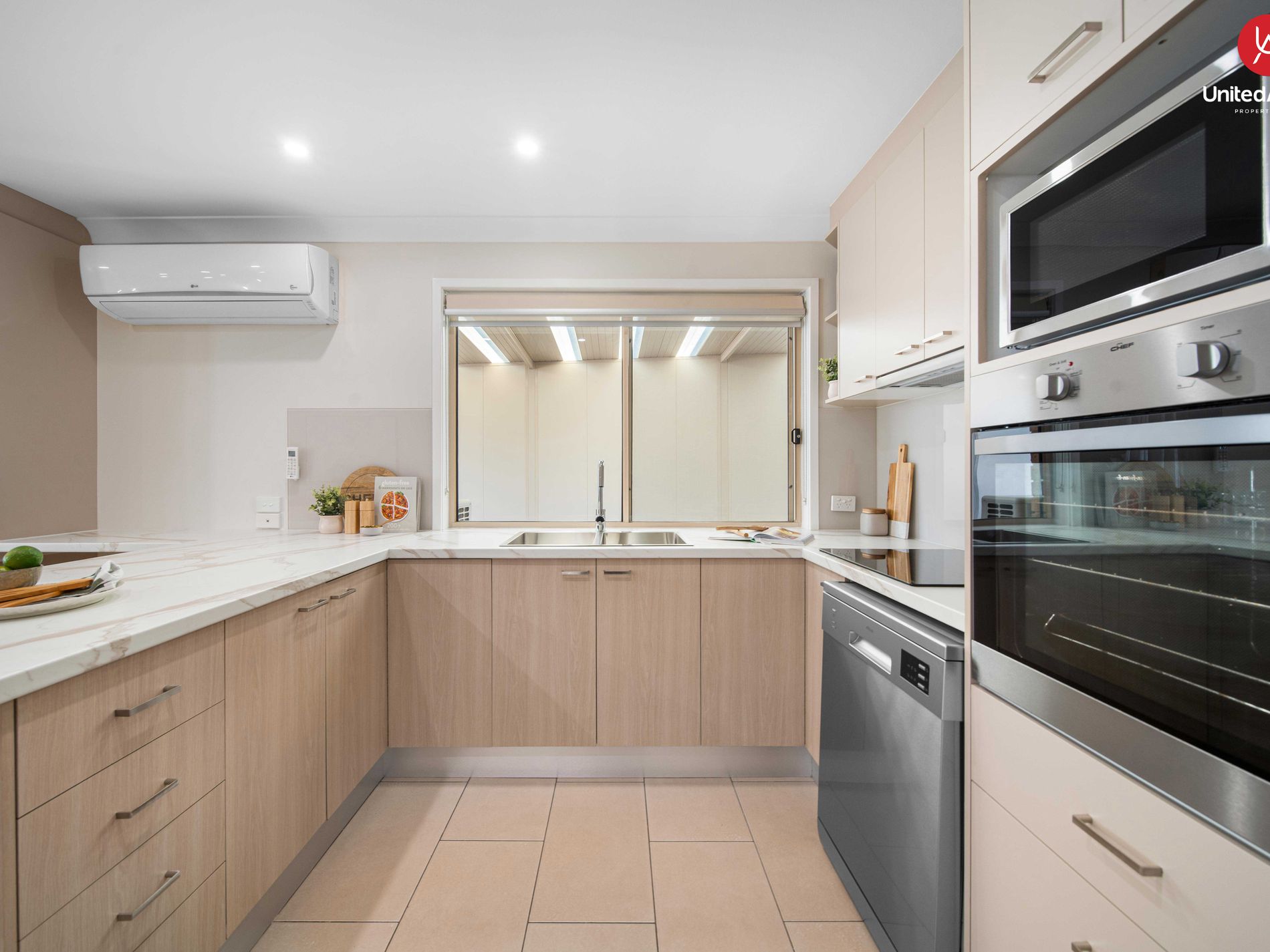 6 & 6a Wee Waa Close, Hoxton Park