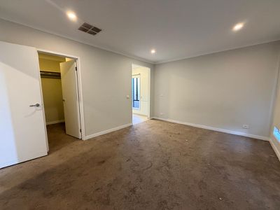 8 Flame Road, Kalkallo