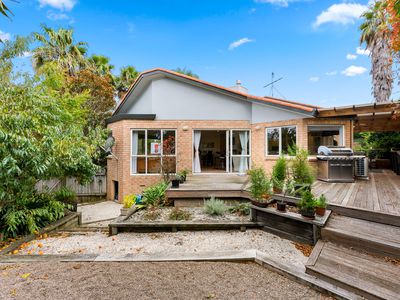 12 Stonedge Lane, Rosedale