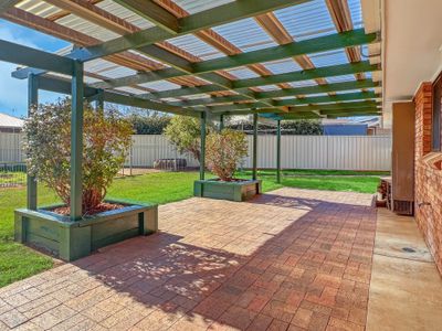 13 Kensington Avenue, Dubbo