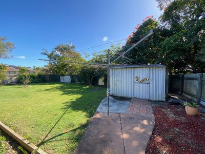 2 Debra Court, Urangan