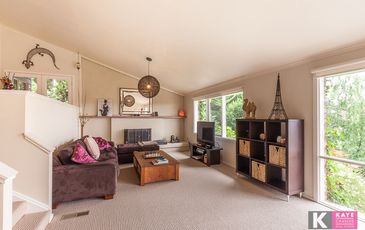 9 Camley Court, Berwick