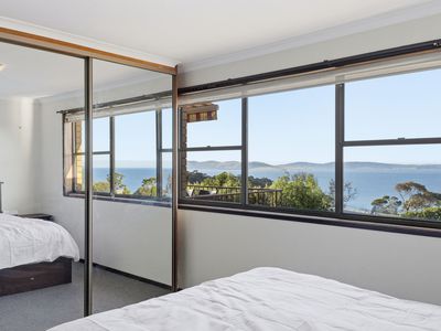 6 Baringa Road, Taroona