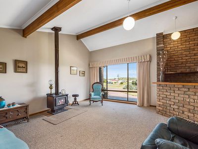 16 Arthur street, Beachport