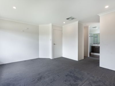 15 Jitarning Brace, Baldivis