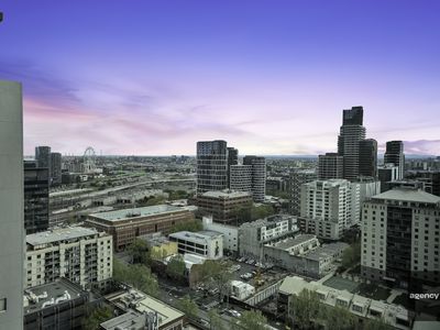 1908 / 301 King Street, Melbourne