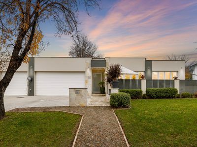 4 Crowther Place, Curtin