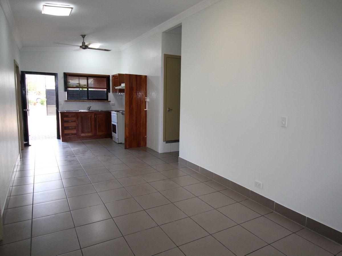 2 / 4 Grau Street, Atherton