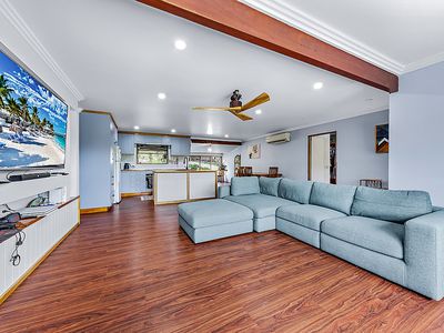 1 Usher Road, Mount Julian