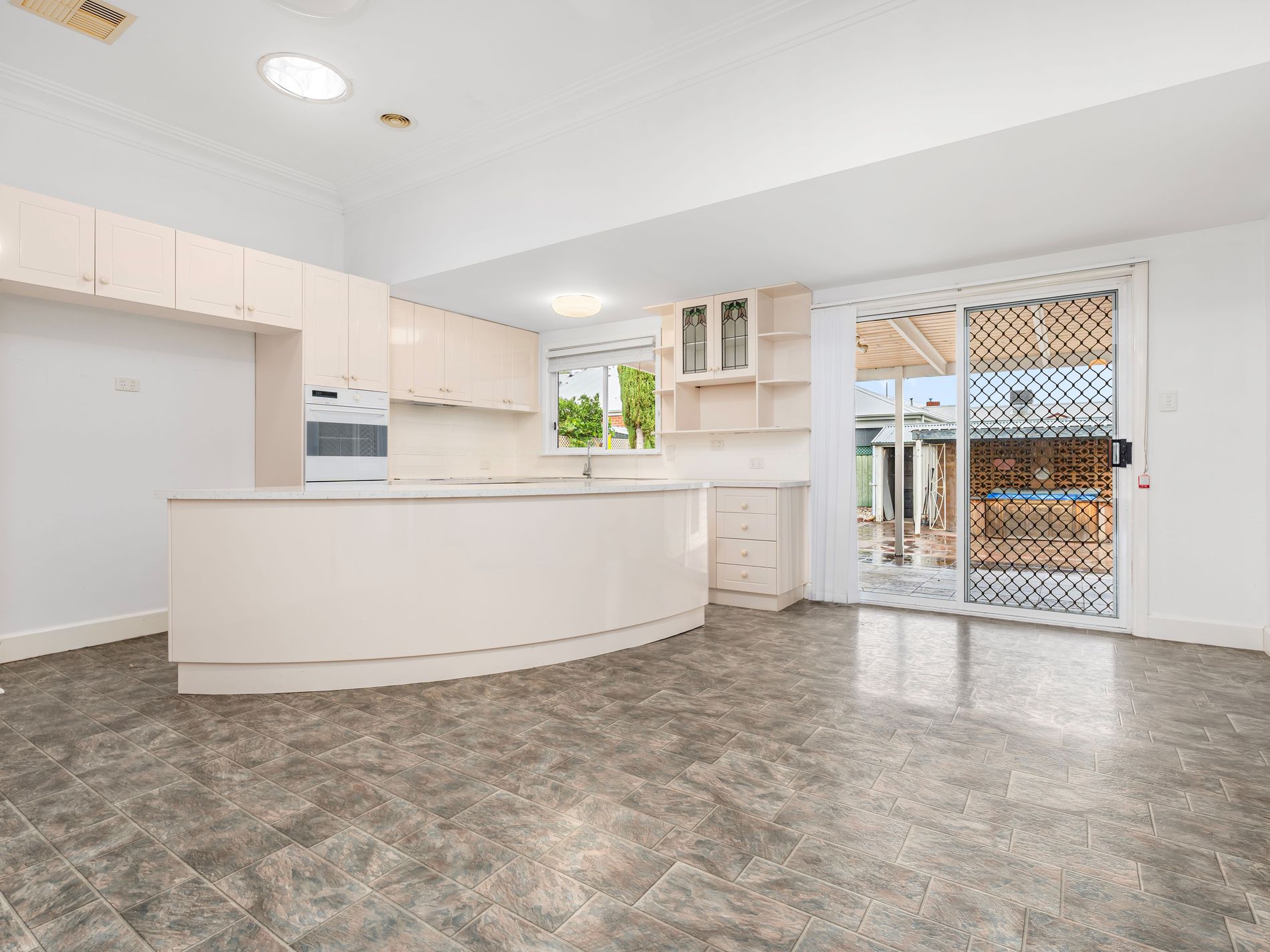2 TOWER STREET , Wodonga