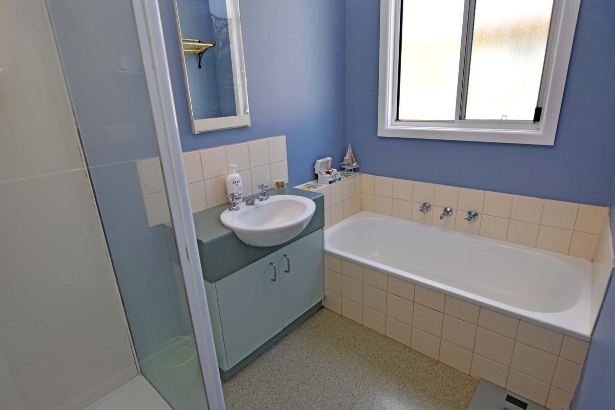 9 Palmer Crescent, Merrigum