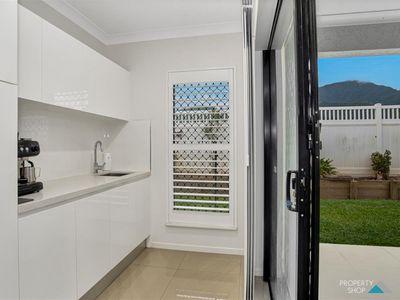 46 Homevale Ent, Mount Peter