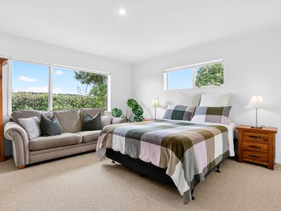 1014 South Head Road, South Head, Helensville