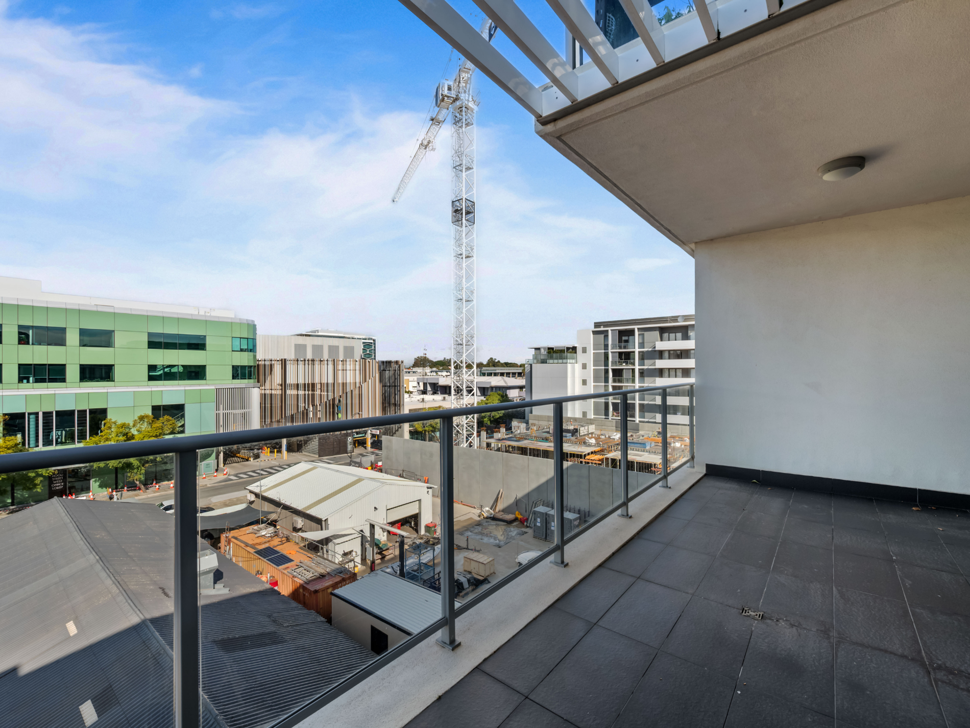 411 / 15 Roydhouse Street, Subiaco