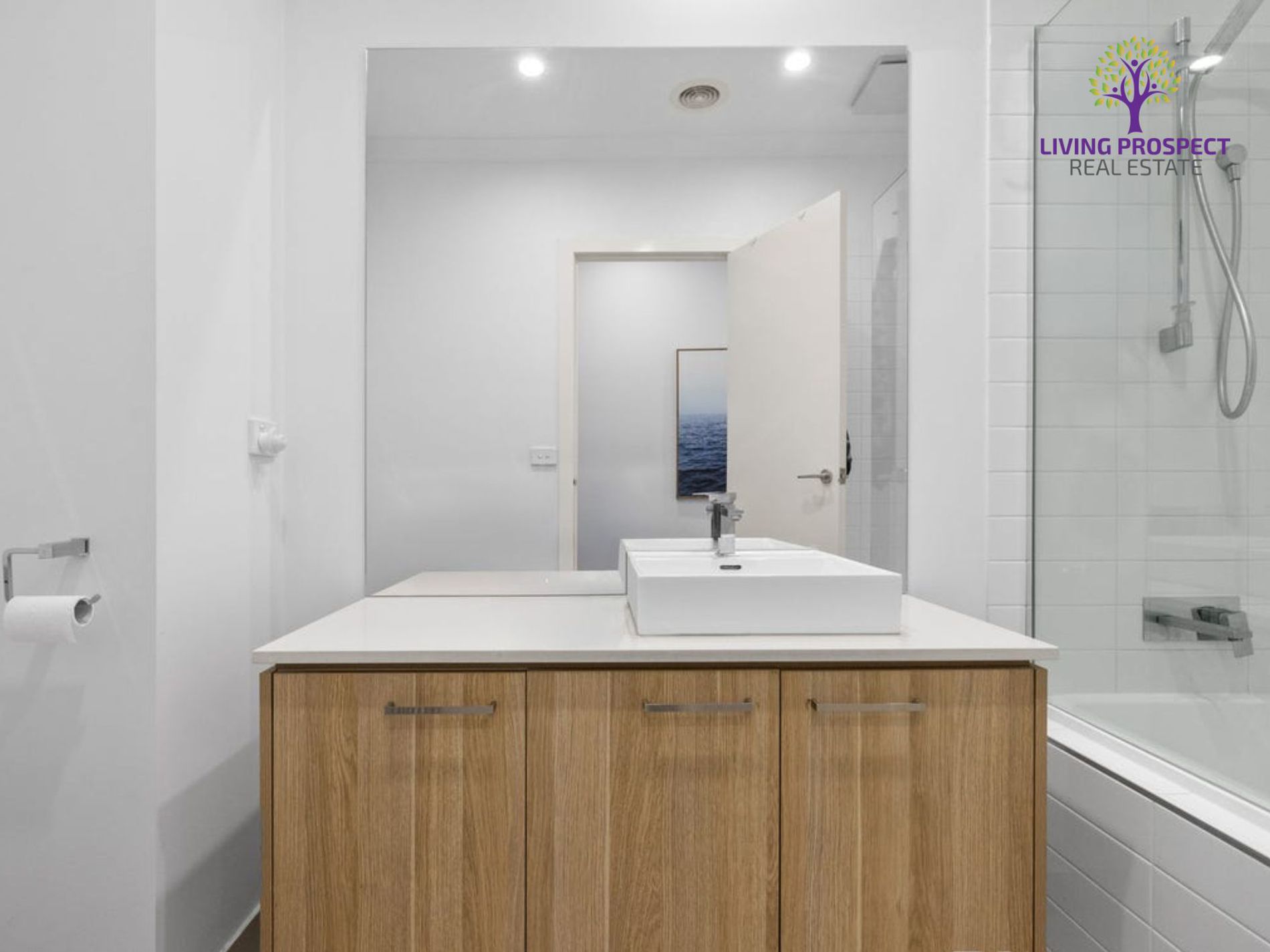 155 Tom Roberts Parade, Point Cook