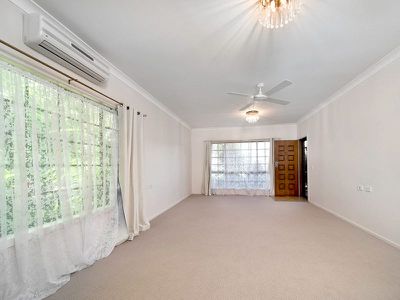 12 / 1 Rajah Road, Ocean Shores