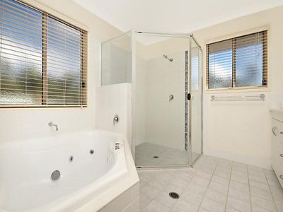 4 Ranic Street, Rochedale South
