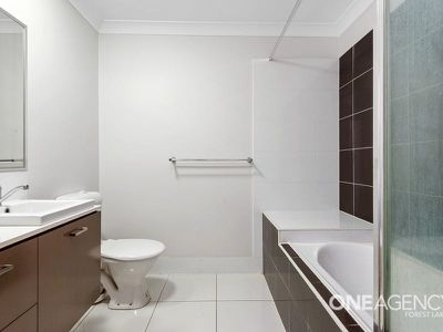 Unit 44 / 31 Lyrebird St, Loganlea