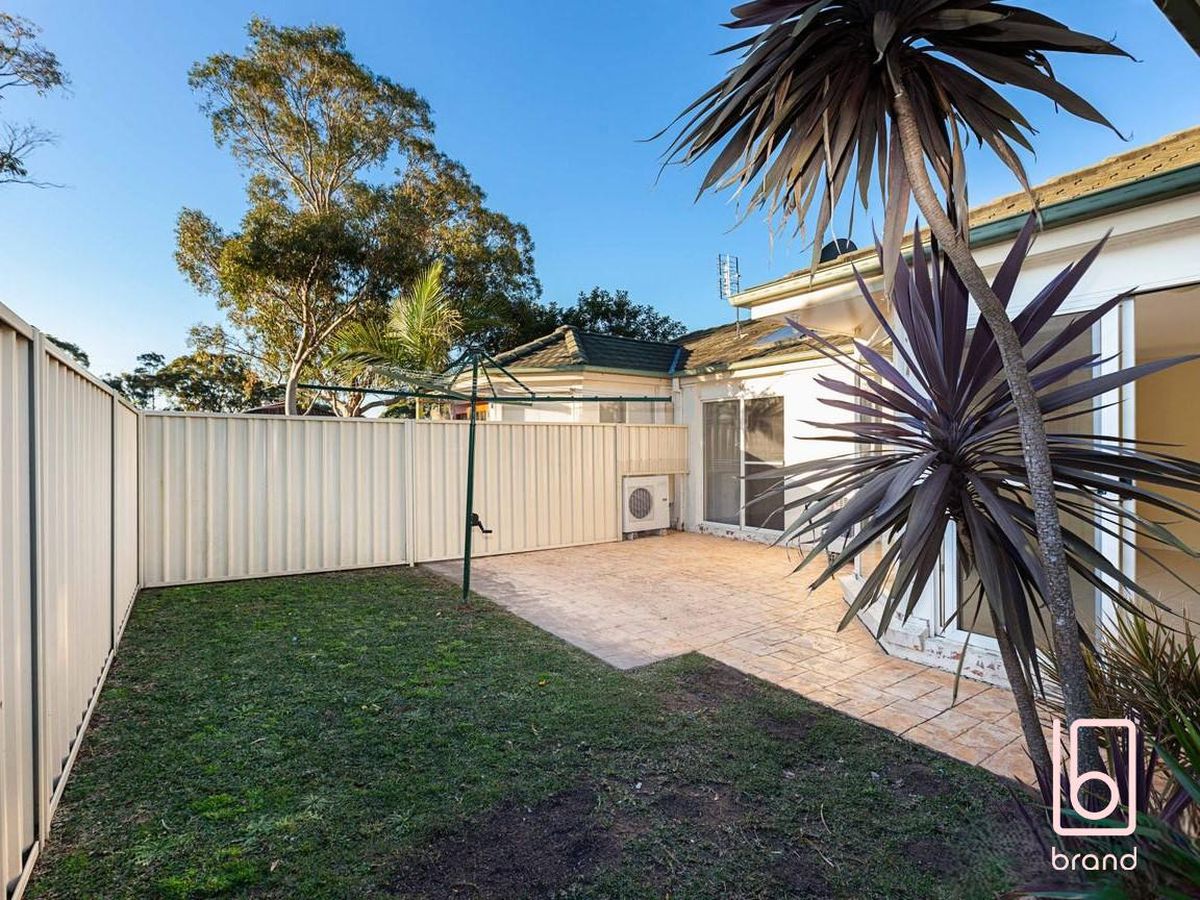 18 Lemon Gum Circuit, Blue Haven