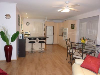 1 / 6 Commodore Place, Tuncurry