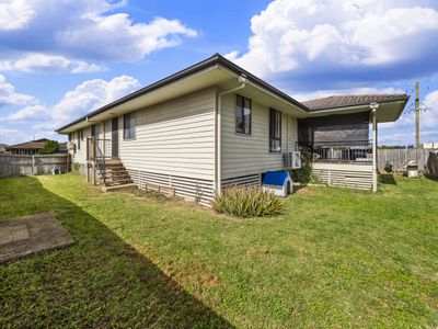 54 Vivian Hancock Drive, North Booval