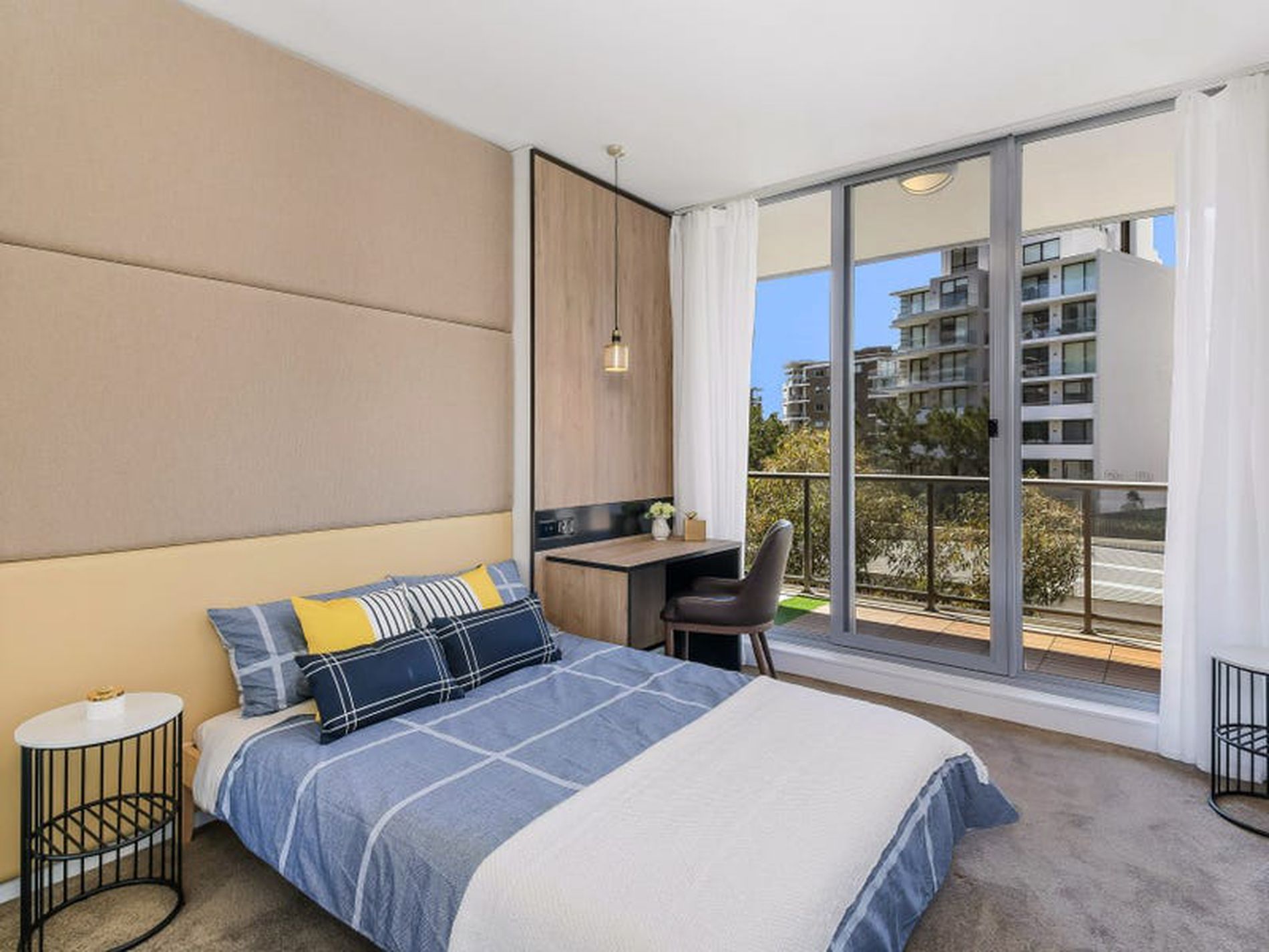 305 / 149 O'Riordan Street, Mascot
