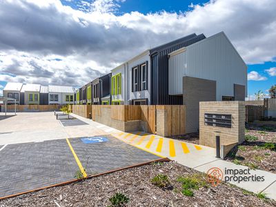 25 Grenfell Avenue, Taylor