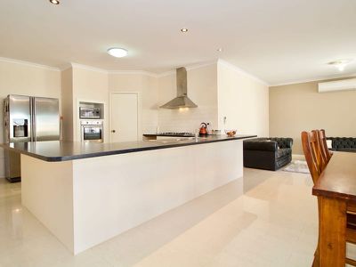 4 Forward Street , Baldivis