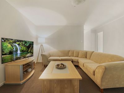 2 & 2a Huntingdale Drive, Mollymook