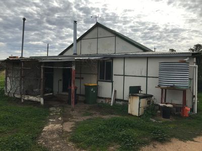 24 Wakoola Street, Wakool