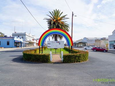 31-33 Federal Street, Rainbow