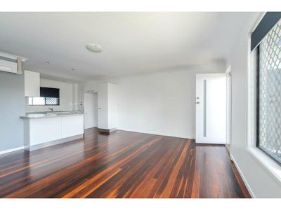 5 / 73 Bayview Street, Runaway Bay