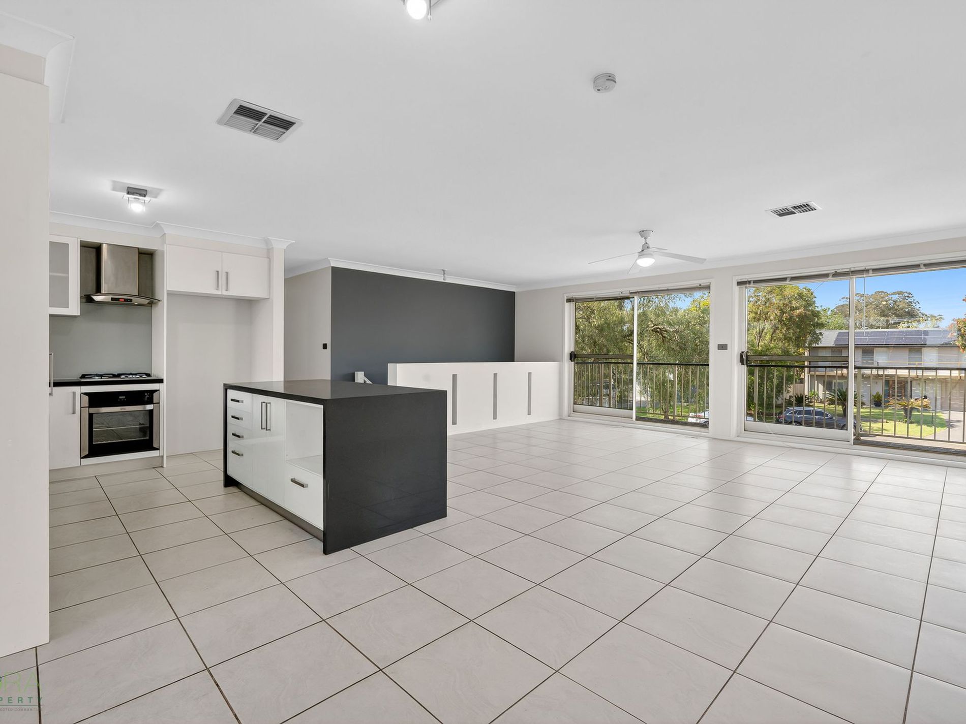 10 Roberts Place, Mcgraths Hill