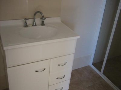 2 / 16 Seymour Drive, Flinders