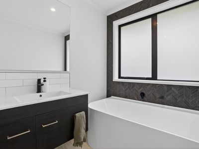 4 Porokaiwhiri Avenue, Helensville