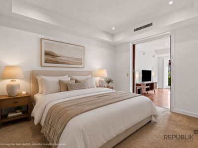 4 / 600 GLADES DRIVE, Robina