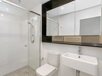 1012 / 9 Christie Street, South Brisbane