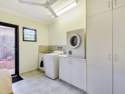 5 Cordia Court , Rosebery