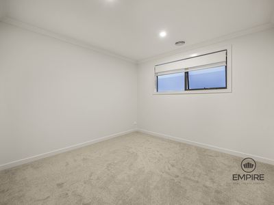 3 Fiorin Street, Clyde North