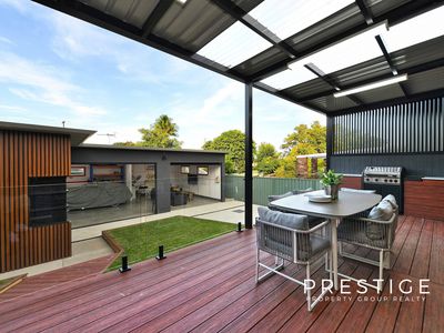 98 Mill Street, Carlton