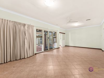 17 Church Street (House), Kelmscott