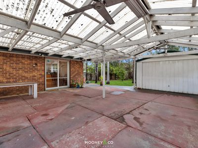 5 Francis Court, Narre Warren