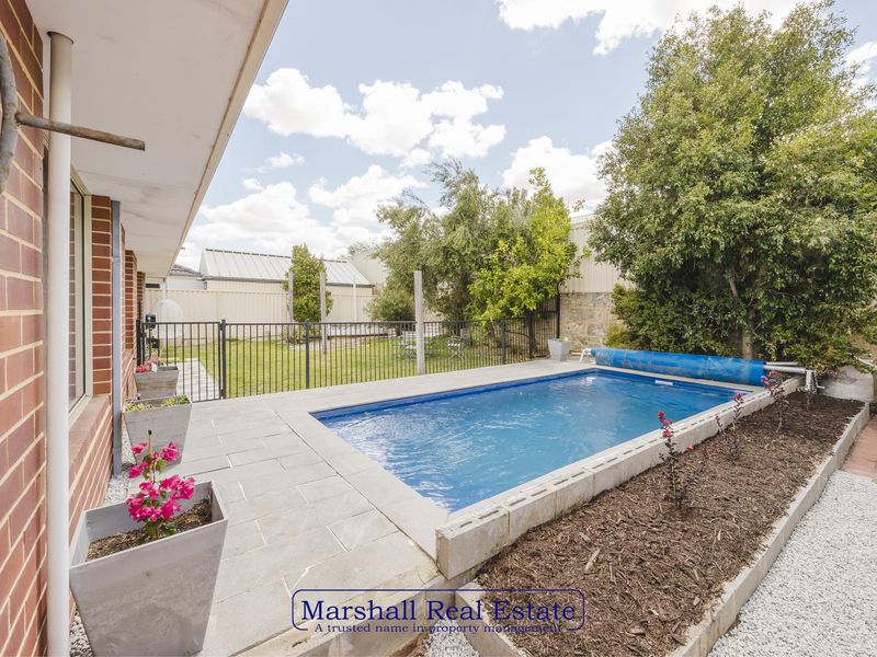 28 Newgain Cres, Carramar