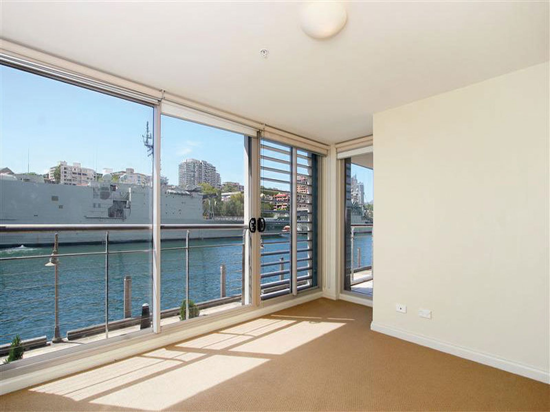 227 / 6 Cowper Wharf Road, Woolloomooloo