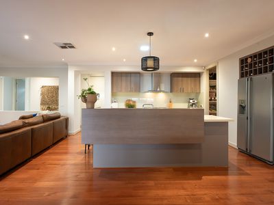 100 Arbour Boulevard, Burnside Heights
