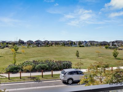 19 Stonefox Circuit, Clyde North