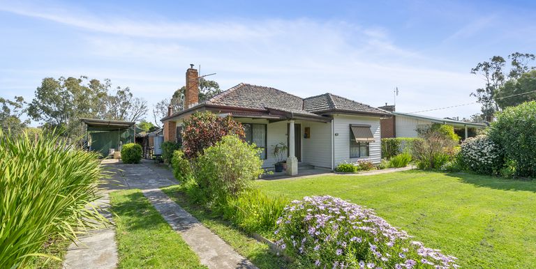 19 Gobur Street, Euroa