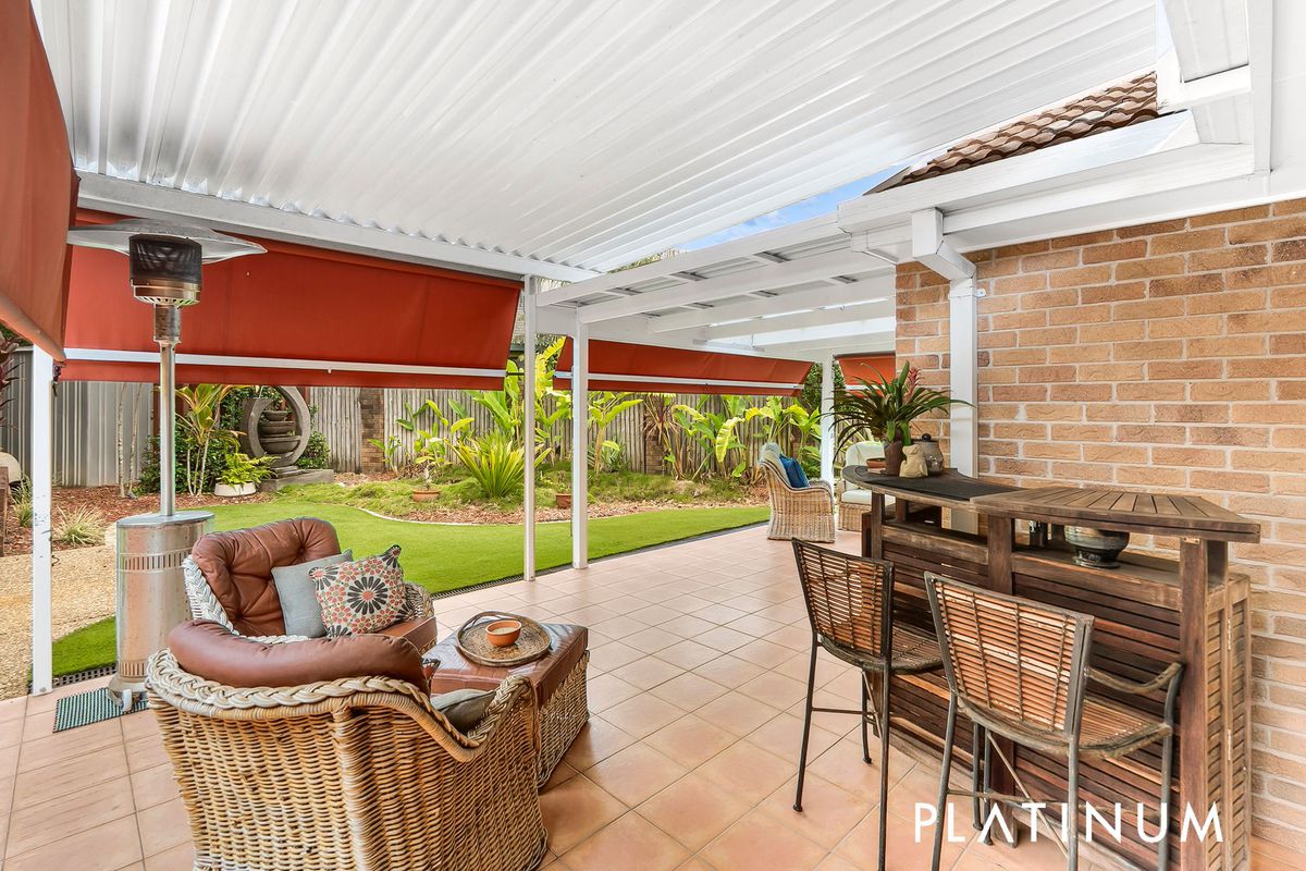2 / 26 Waterdown Drive, Elanora