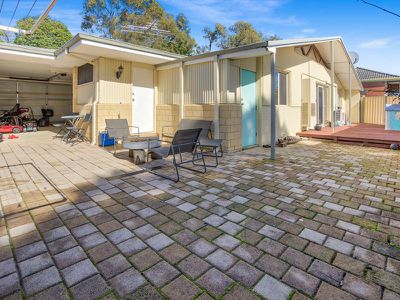 8 Stevington Street, Kelmscott