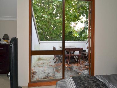 6 / 2A Short Street, Forest Lodge